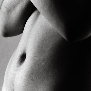 Todo lo que debes saber sobre la mini abdominoplastia por el Doctor Oriol Vernetta responde tus dudas en la ciudad de Barcelona